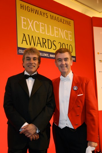 Glen at an awards ceremony with John Inverdale